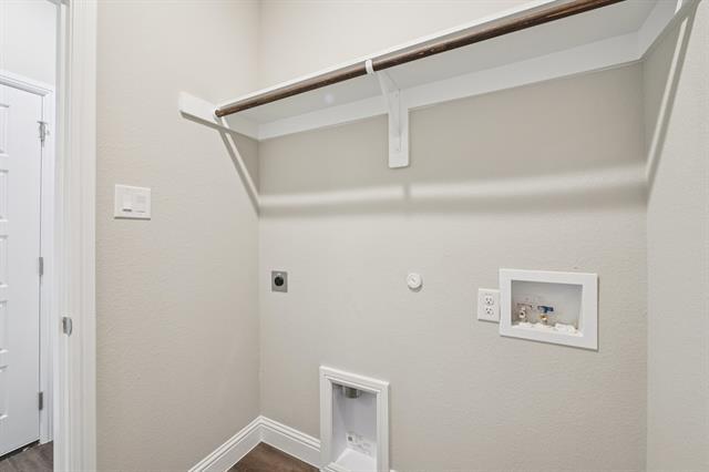 Building Photo - 220 Cheyenne Trail