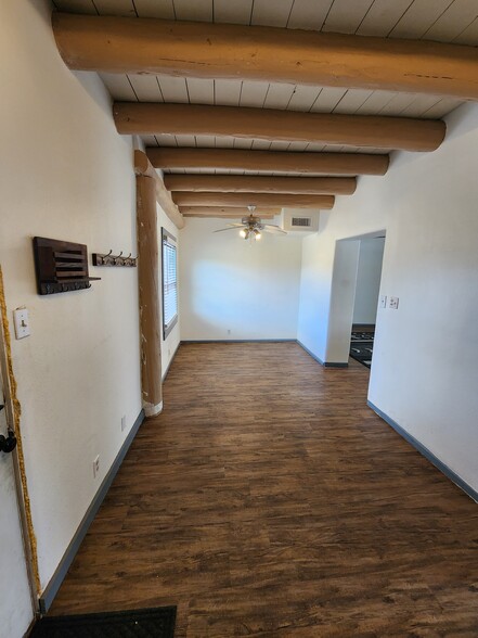 Dining Room - 460 S Bosque Loop