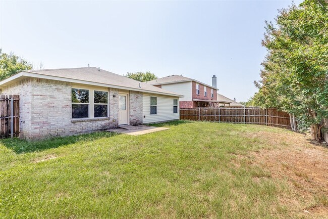 Building Photo - 1909 Diamond Lake Trail