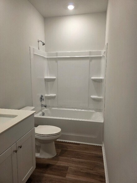 Building Photo - 1752 Hunting Harris Ct SW