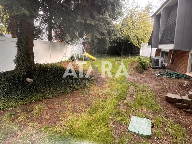 Building Photo - 2141 S 2060 E