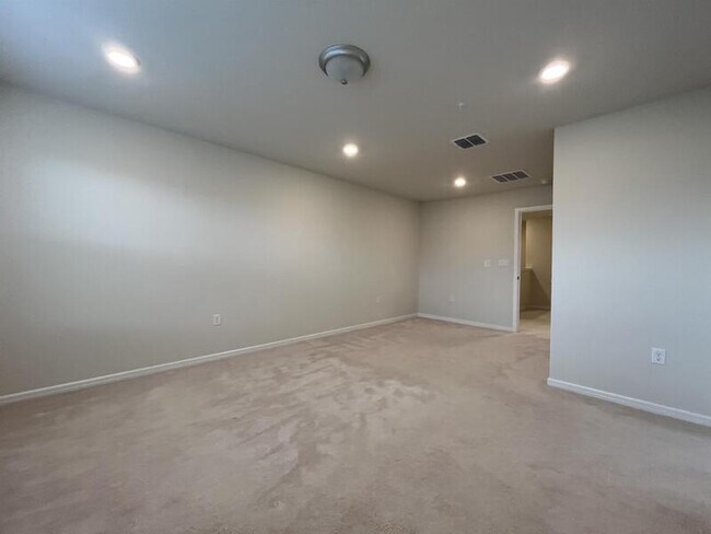 Building Photo - 14261 Sapelo Beach Dr