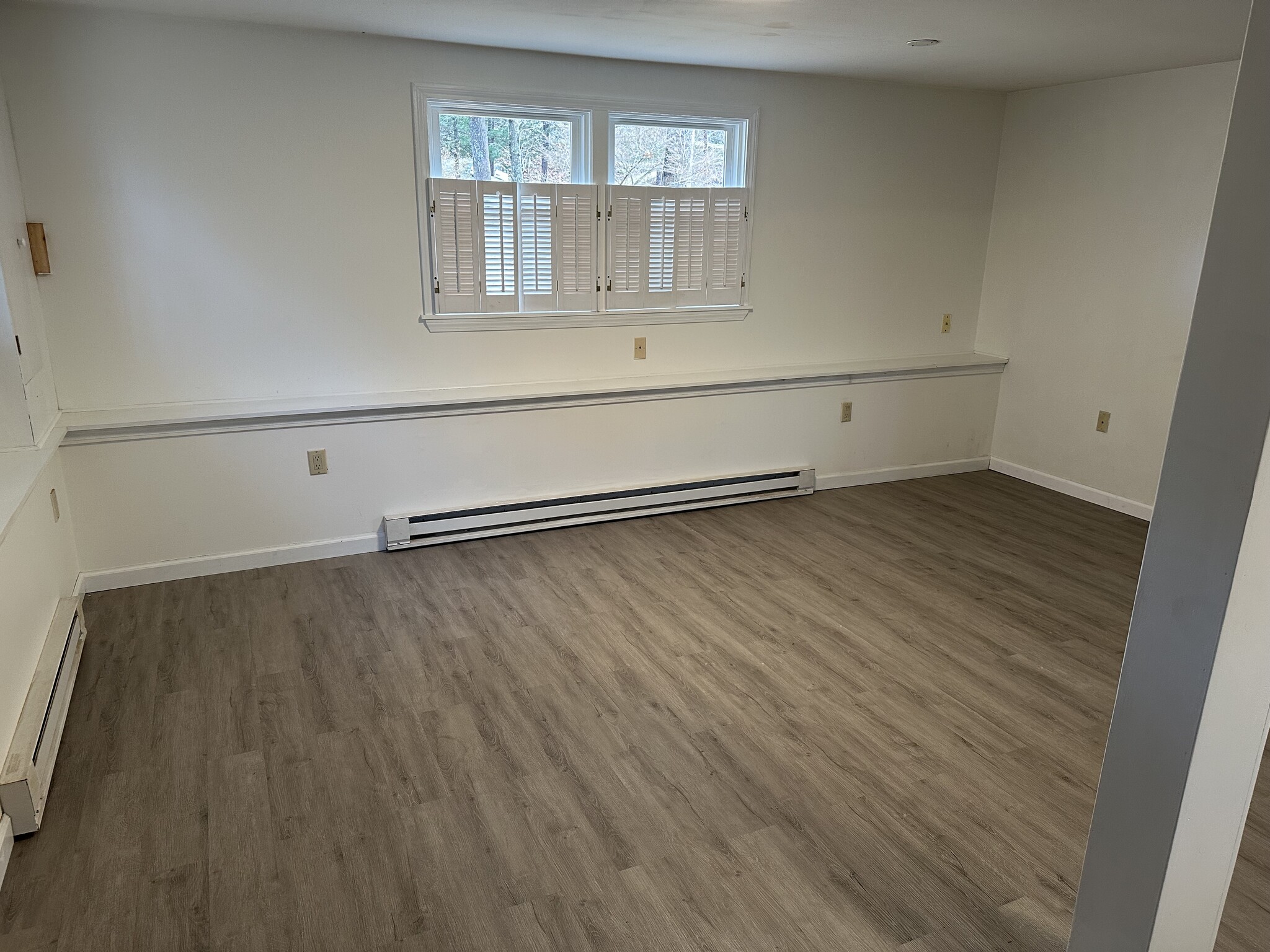 Building Photo - 6 Birch Cir