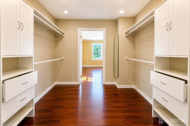 Building Photo - 500 Danbury Ln