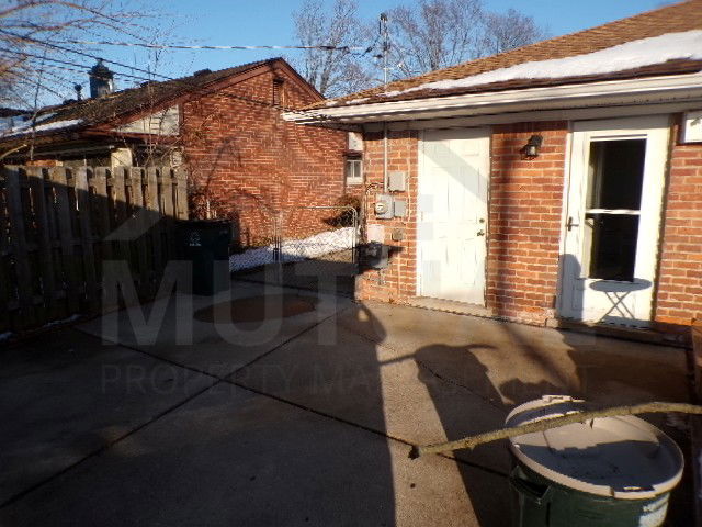 Building Photo - 233 Essex St