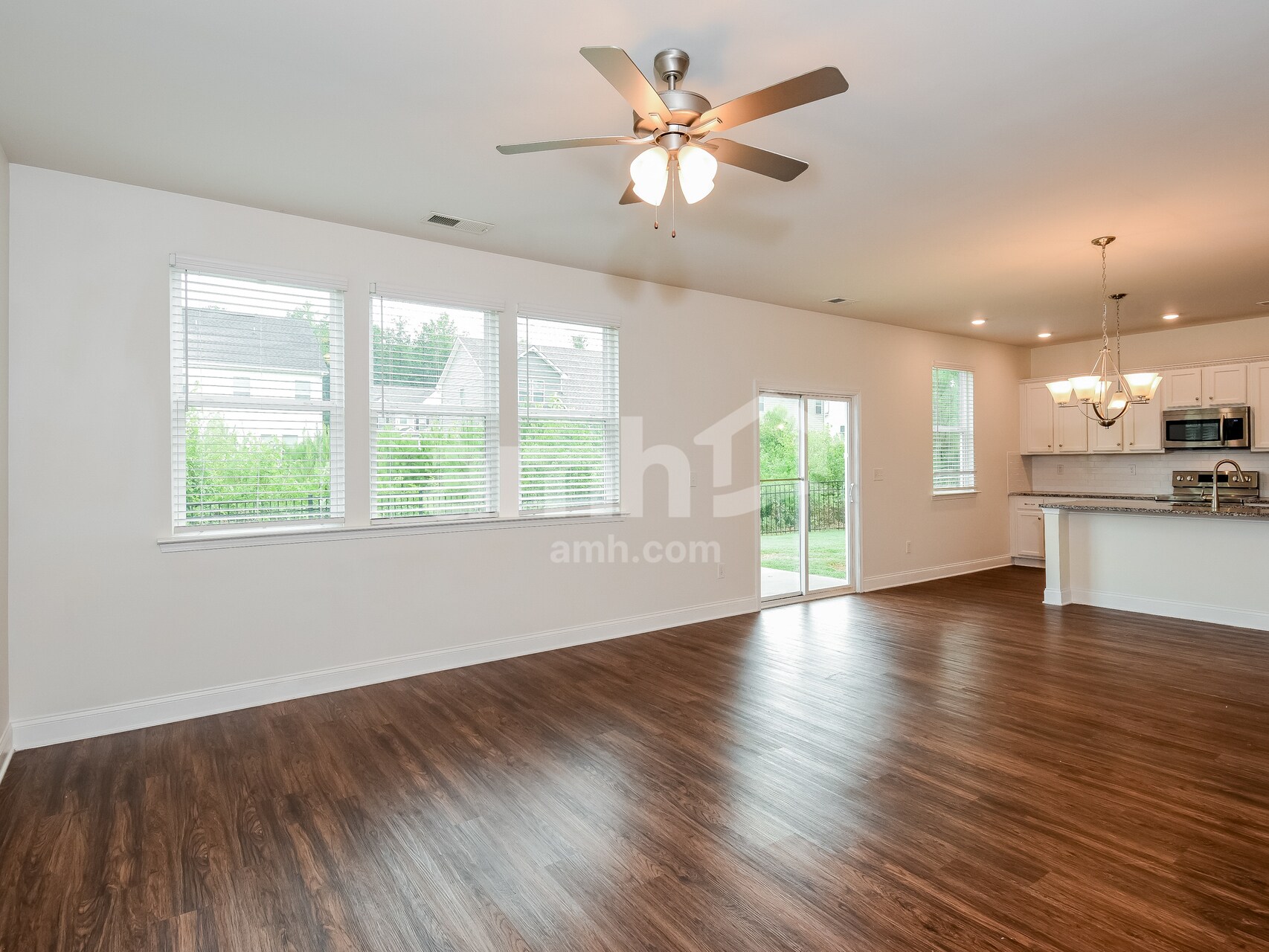 Building Photo - 205 Rivulet Dr