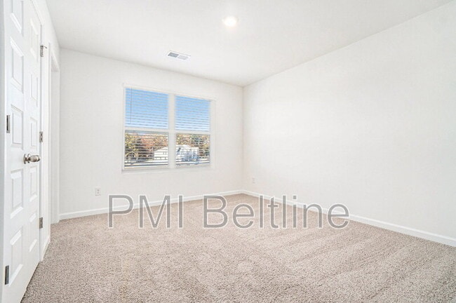 Building Photo - 6229 Honeybell Aly