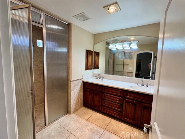 Building Photo - 13880 Evergreen Ln