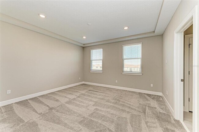 Building Photo - 13827 Green Hammock Pl