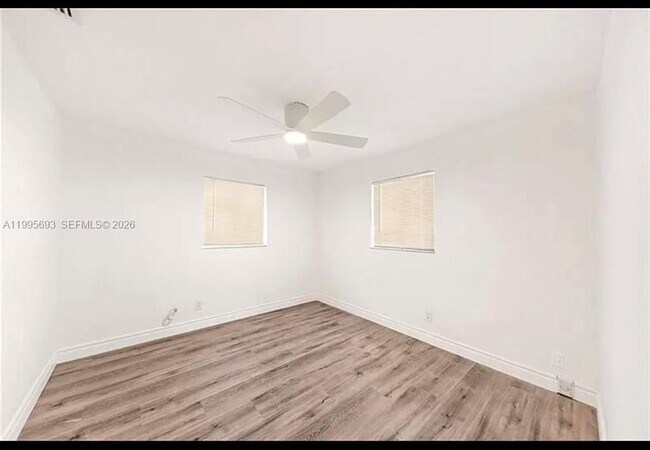 Building Photo - 4020 SW 50th St