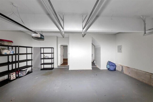 Building Photo - 4044 Ward Lake Trail