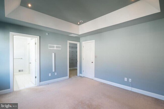 Building Photo - 27127 Hickory Ln