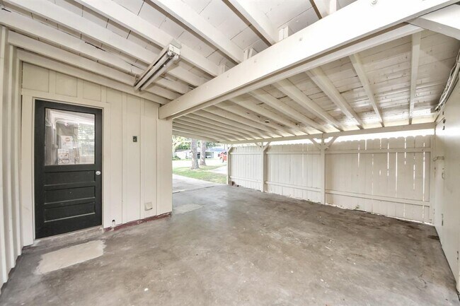 Building Photo - 2385 W Coombs St