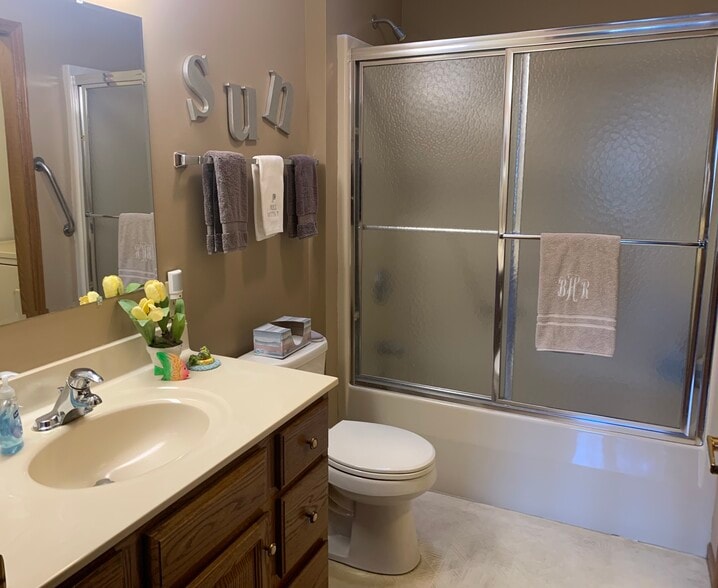 Building Photo - 573 Timber Creek Cir