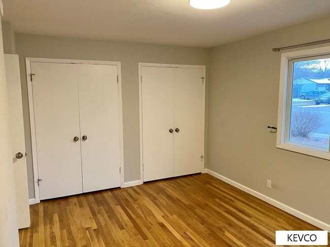 Building Photo - Fantastic House Near City Park