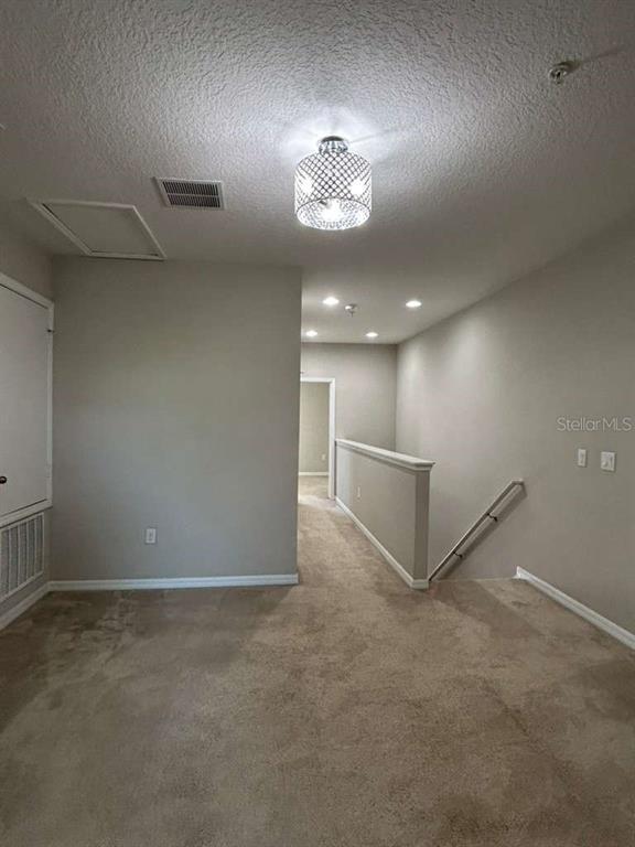 Building Photo - 204 Rustic Loop