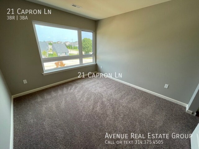 Building Photo - 21 Capron Ln