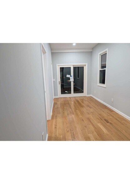 Building Photo - 7448 45th Ave