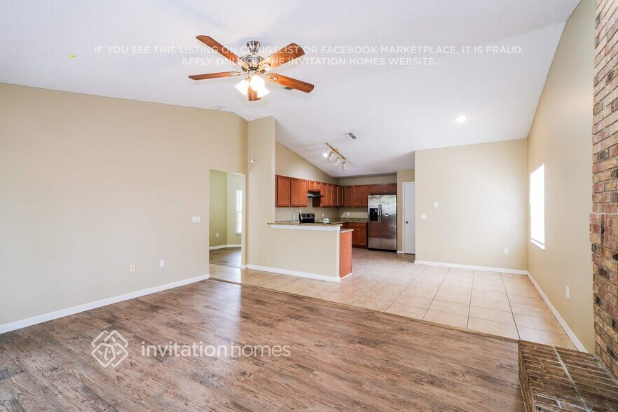 Building Photo - 12305 Huckleberry Ct