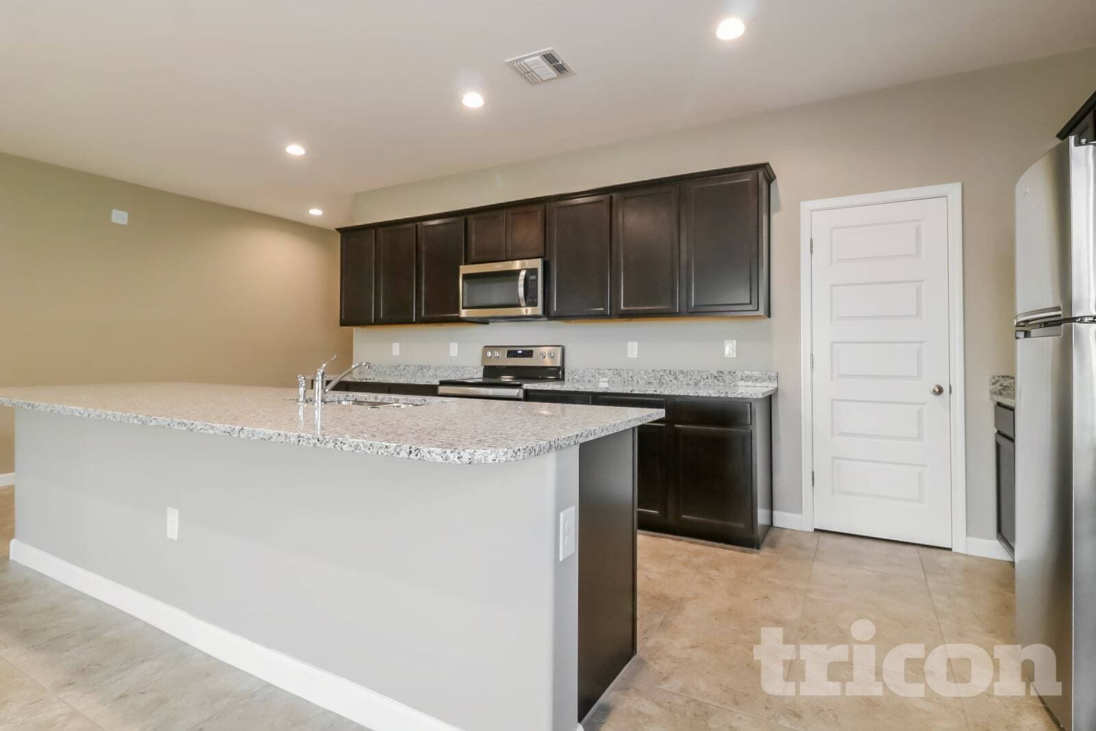 Building Photo - 5324 W Stargazer Pl