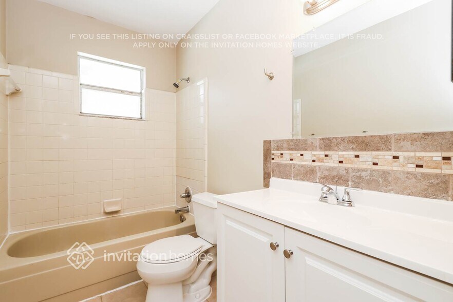 Building Photo - 2092 59th Way N