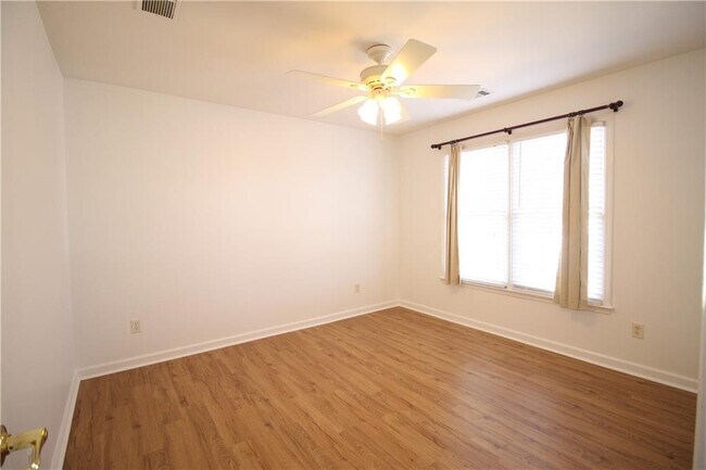 Building Photo - 3343 Mill Grove Terrace