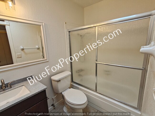 Building Photo - 2718 W Jennie Ln