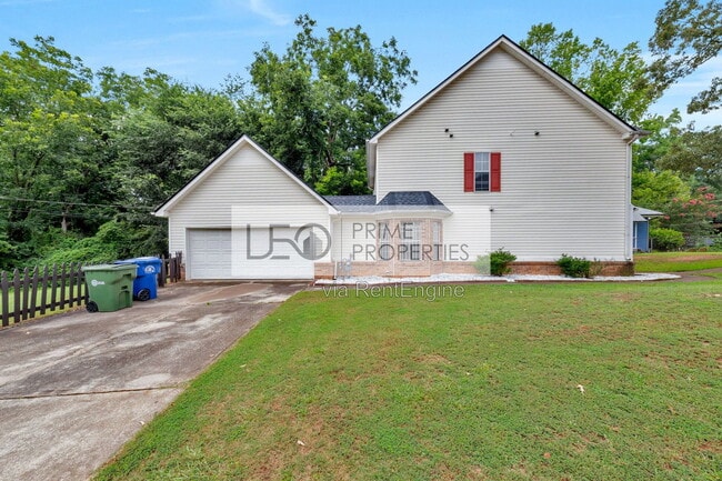 Building Photo - 1072 Victory Dr SW