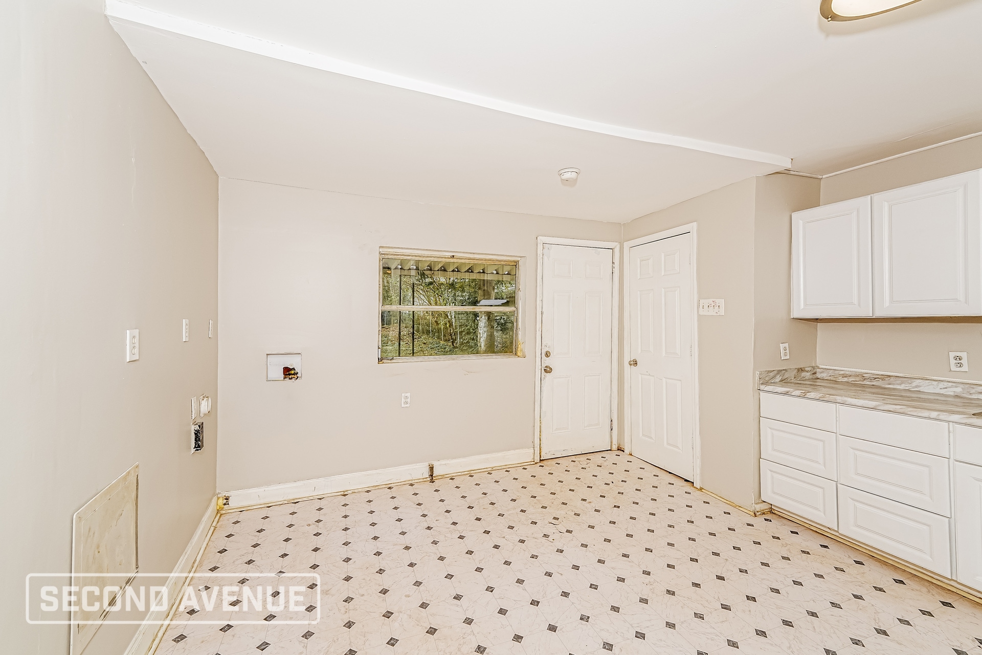 Building Photo - 3278 Pike Ave