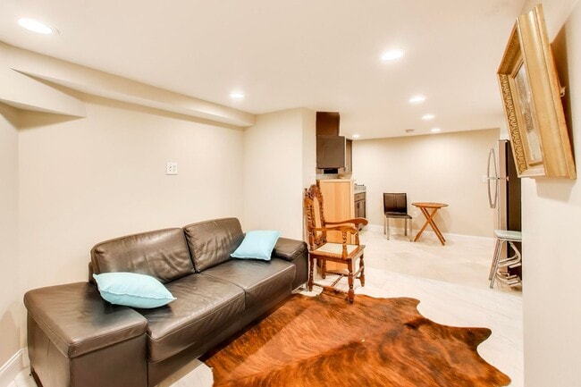 Building Photo - COMING SOON - Sprawling 5 Bed, 3 Bath, Two Kitchens, Dual Back Decks, Two Office/Den Townhouse, 2...