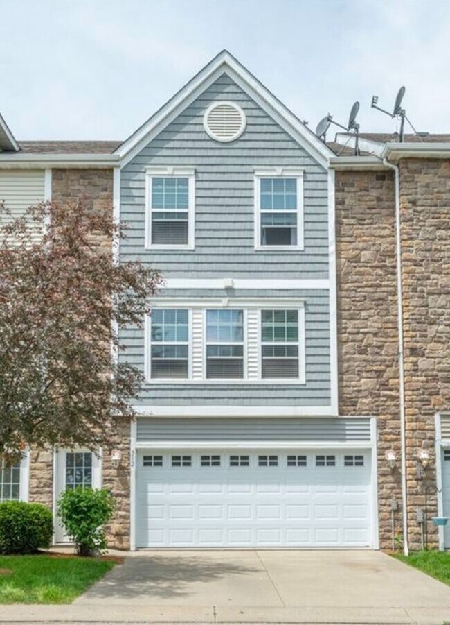 Primary Photo - Series 352 Of Urban Nest Properties, LLC