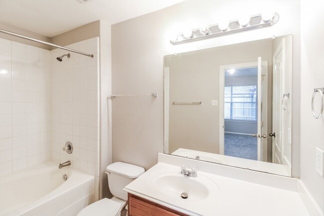 Building Photo - 24227 Silver Maple Dr