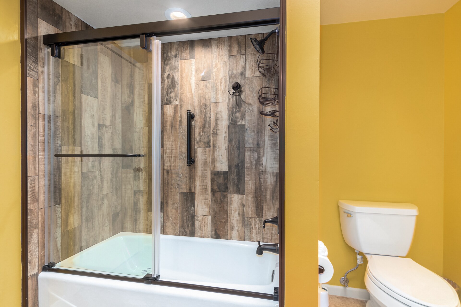 Building Photo - 25609 N Forest Rd