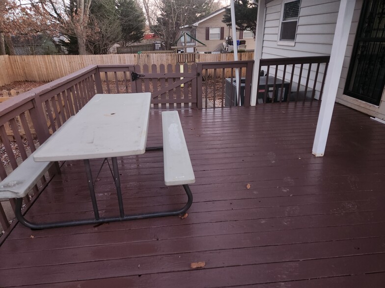 Rear Deck - 106 Palmer Rd