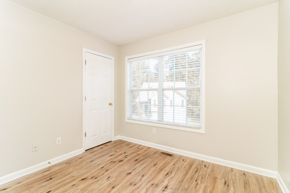 Building Photo - 106 Providence Way