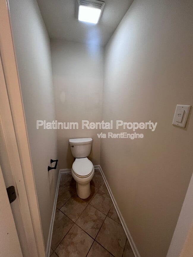Building Photo - 1636 Watercress Ct SE