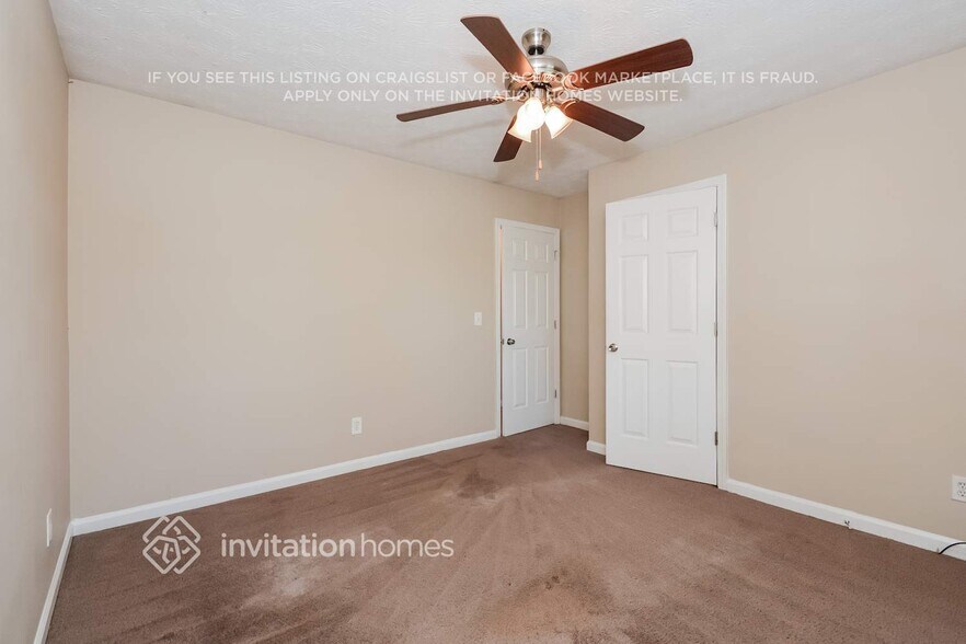 Building Photo - 1220 Cabot's Ln