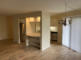 Building Photo - 1860 W Highland Ave