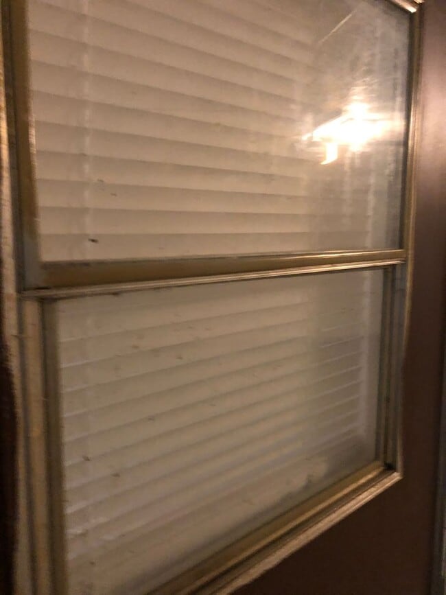 Building Photo - 110 Boxwood Pl N