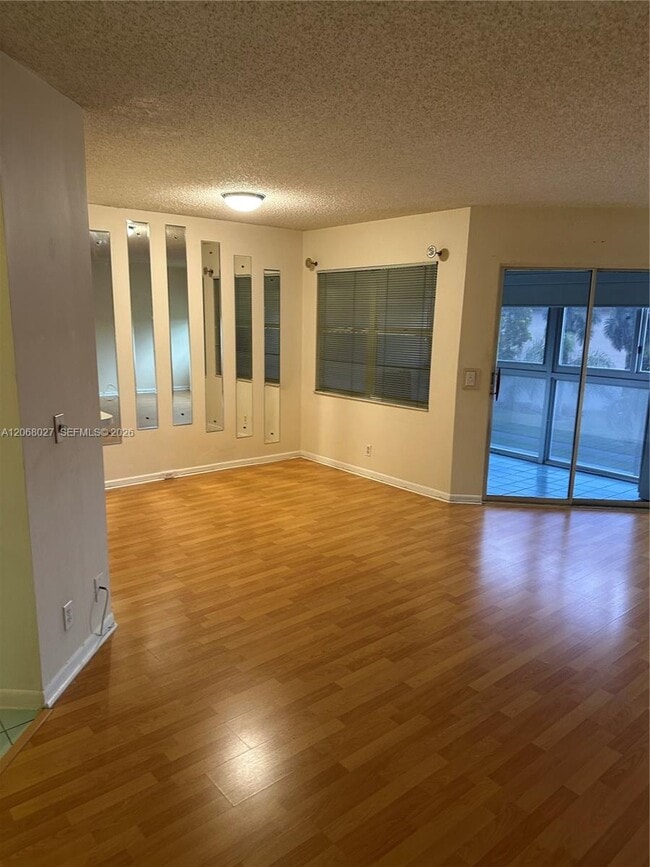 Building Photo - 1000 SW 128th Terrace