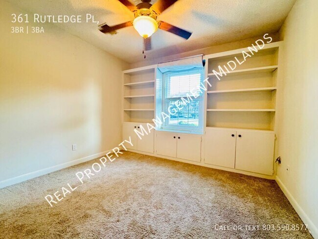 Building Photo - Spacious 3-Bedroom Townhouse with Pond Vie...