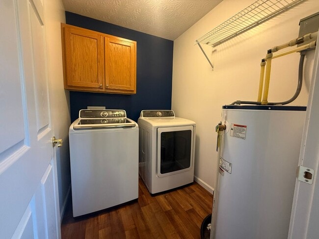 Building Photo - 3-Bedroom Home in Algood with Shaded Backyard
