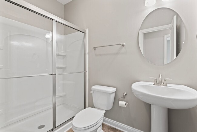 Building Photo - Fenced Yard, Zionsville Schools, Pet Friendly