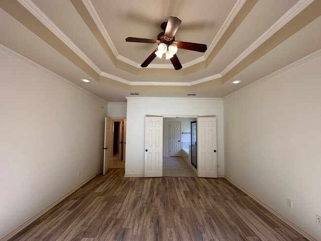 Building Photo - Coming Soon! Updated 5 Bedroom 3 Bath Home in South Tyler!