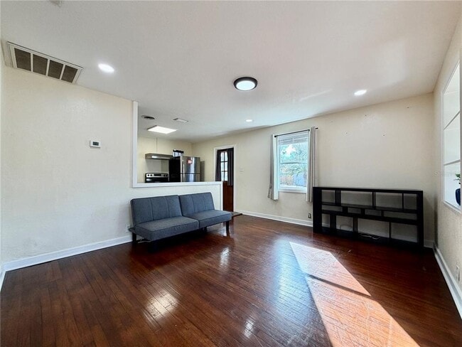 Building Photo - 3494 6th Ave N