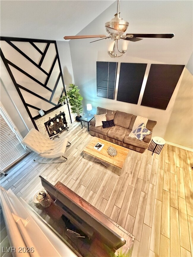 Building Photo - 2700 Lodestone Dr