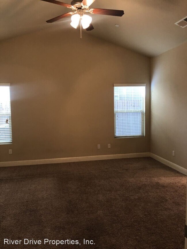 Building Photo - 3 br, 2 bath House - 4734 Barclay Way