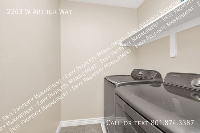 Building Photo - 2363 Arthur Way