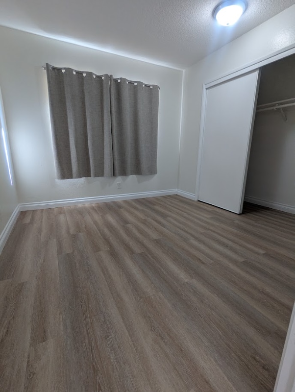 Building Photo - 216 Melrose Dr