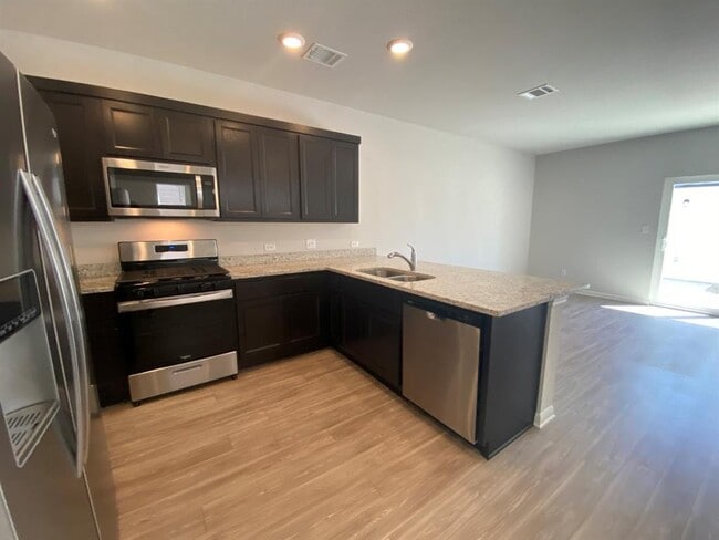 Building Photo - 2243 Oscar Eli Pl